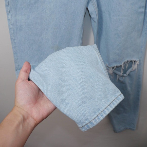 Asos Tall Ripped High Rise Mom Jeans Size W30L36 - Picture 4 of 12